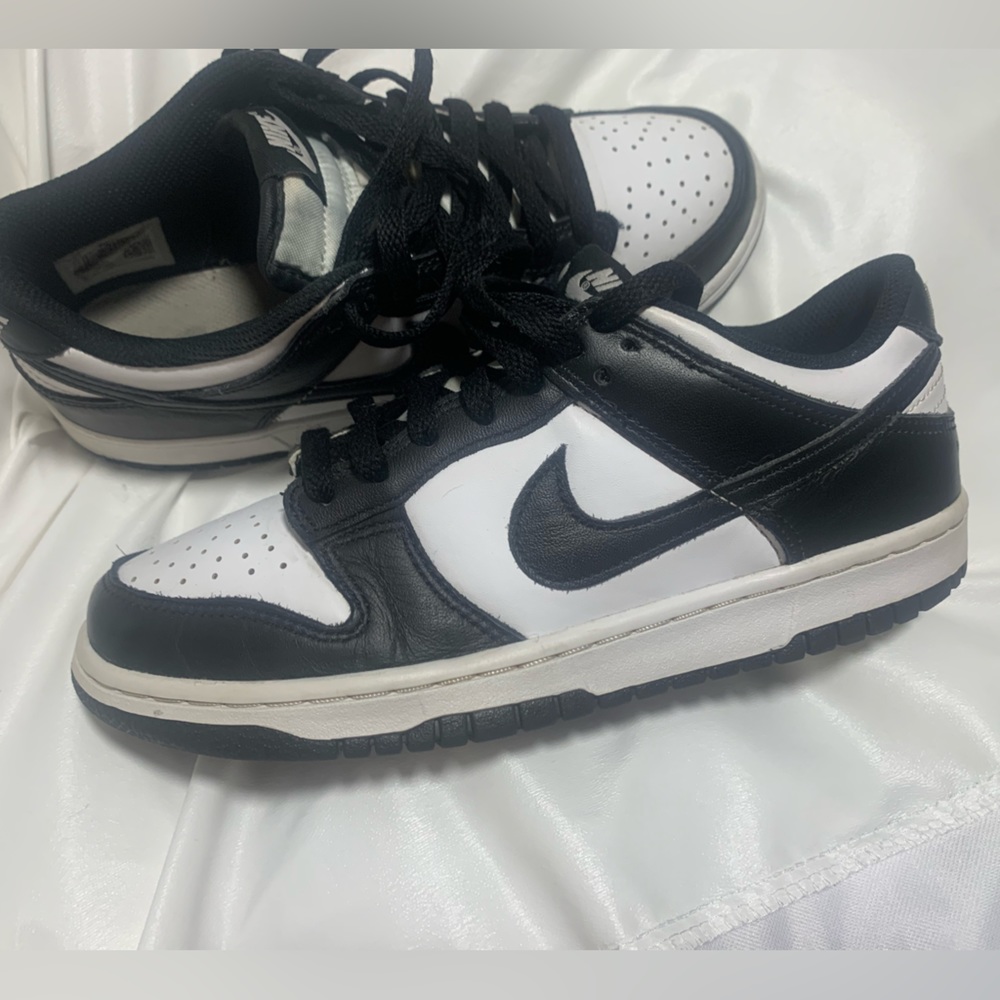2021
Dunk Low 'Black White “
